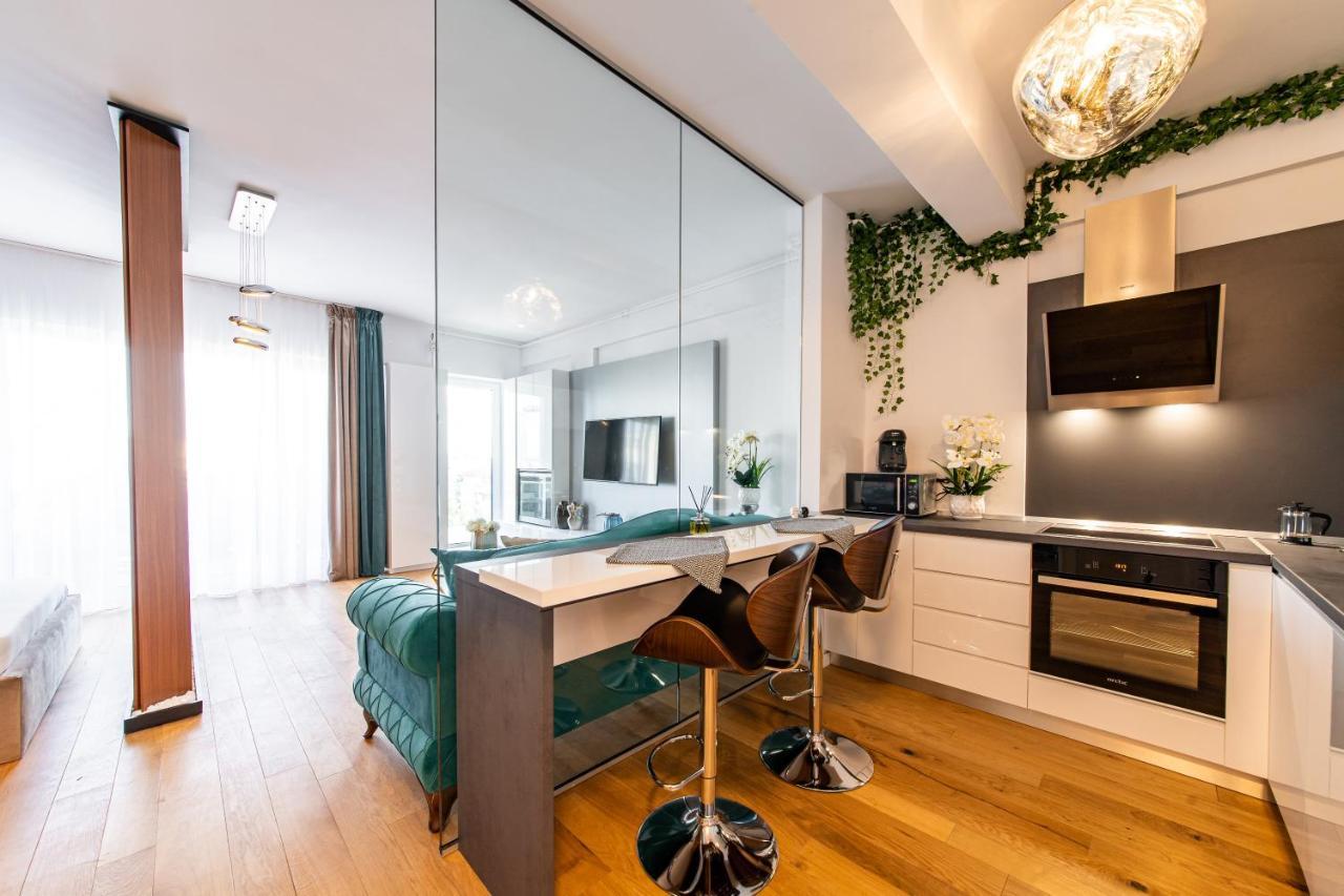 North 26 - Aviatiei Apartment Bukares Bagian luar foto