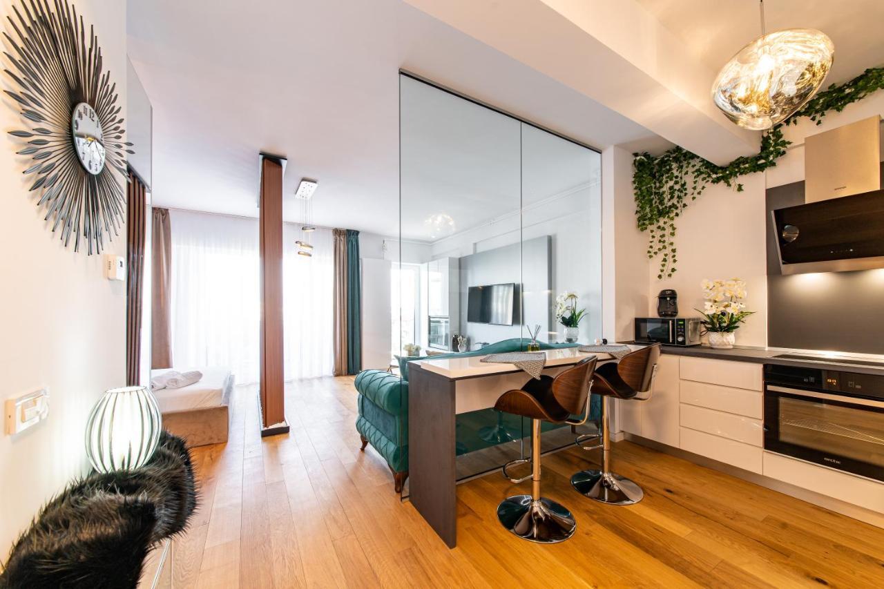 North 26 - Aviatiei Apartment Bukares Bagian luar foto